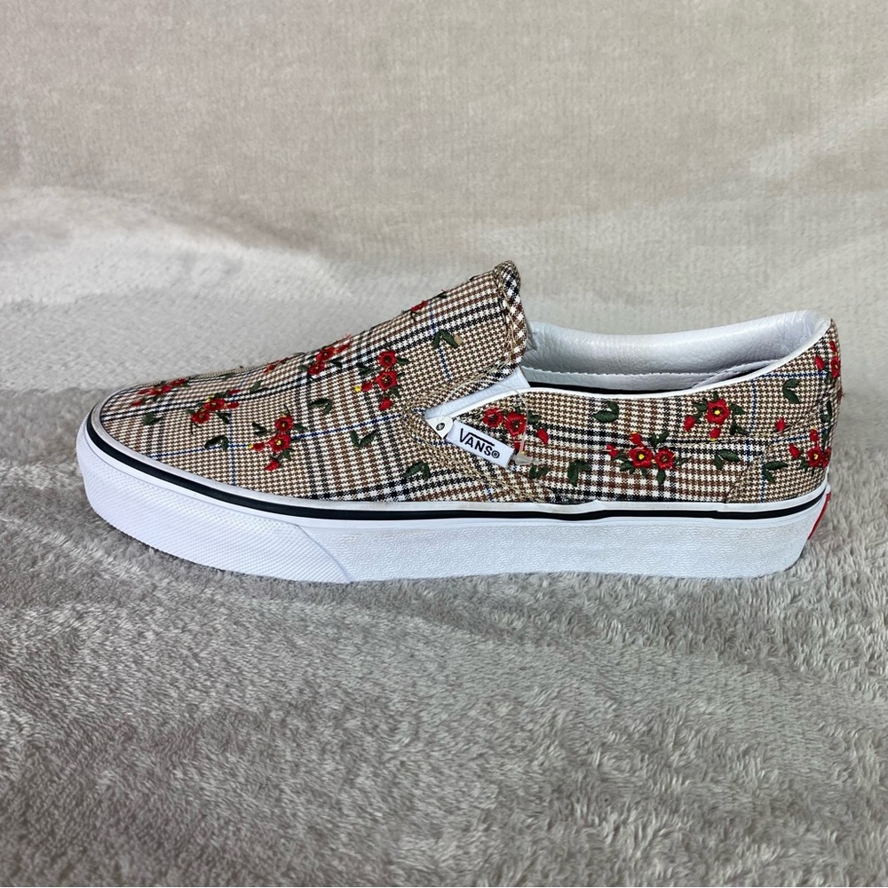 Vans Floral Plaid Slip On Sneaker Skate Shoes Womens Size 5 Brown Red Stitch NEW - Picture 2 of 11